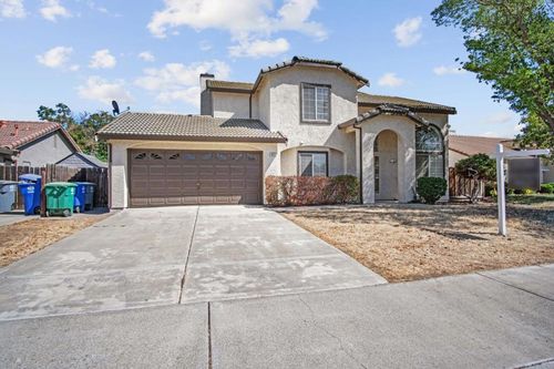 1622 Fir Drive, Los Banos, CA, 93635 | Card Image
