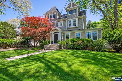 157 Prospect Avenue, Westwood, NJ, 07675 | Card Image