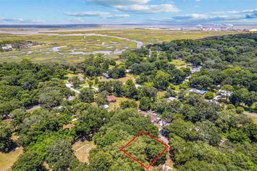 738 Wax Wing Ln, Fernandina Beach, FL, 32034-7863 | Card Image