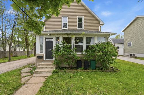 617 9th Ave Sw, Cedar Rapids, IA, 52404 | Card Image