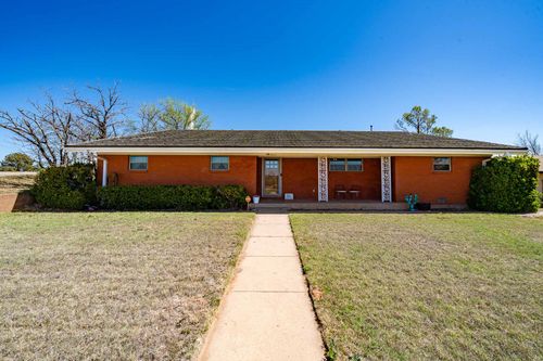 412 N Orange St, Roby, TX, 79543-2232 | Card Image