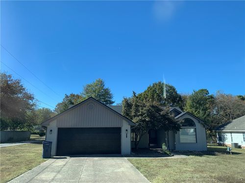 2010 S Elm St, Siloam Springs, AR, 72761-4902 | Card Image