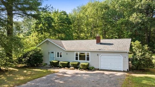 926 S Main St, Bellingham, MA, 02019-1846 | Card Image