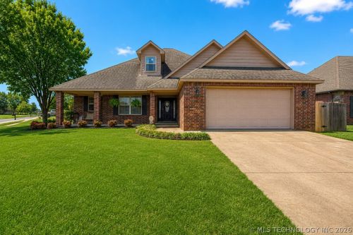 14560 Jordan Ct, Glenpool, OK, 74033-6015 | Card Image