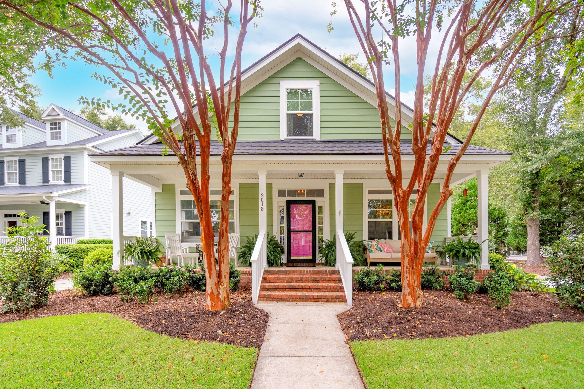 Pierce St, Daniel Island, SC 29492