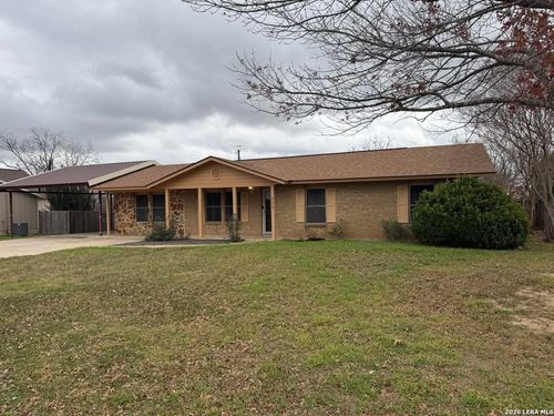 111 Hillcrest, La Vernia, TX, 78121 | Card Image