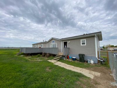 302 Cactus Crt, House detached with 3 bedrooms, 2 bathrooms and 6 parking in Brooks AB | Image 1