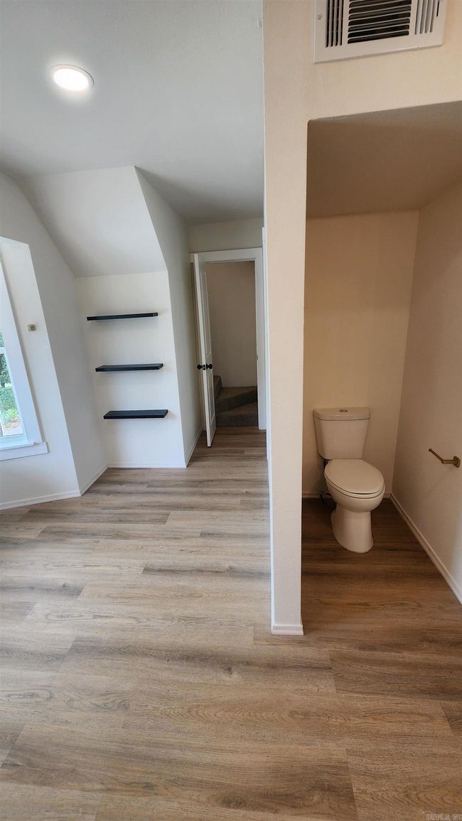 83 Dunn Hill Cir, House other with 5 bedrooms, 3 bathrooms and null parking in Vilonia AR | Image 36