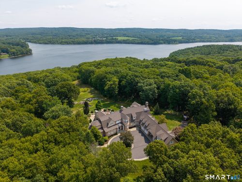 5 Viewpoint Ln, Ellington, CT, 06029-4327 | Card Image