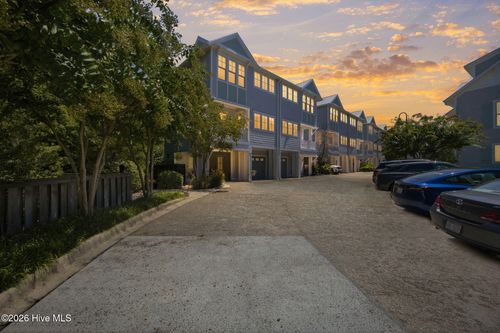 1718 Tearthumb Ct, Wilmington, NC, 28403-4450 | Card Image