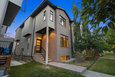 92 Burma Star Rd Sw, Home with 4 bedrooms, 3 bathrooms and 2 parking in Calgary AB | Image 1