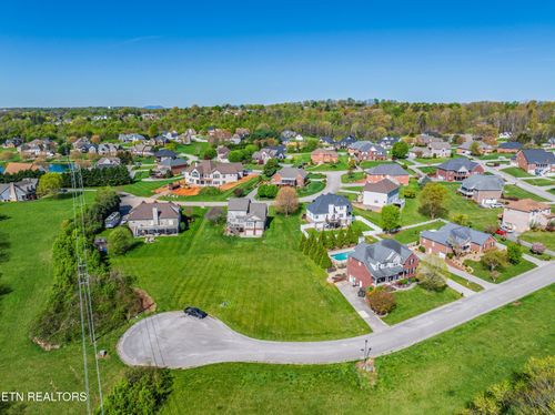 413 Liddington Ln, Morristown, TN, 37814-1086 | Card Image