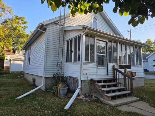 712 E Monroe St, Bloomington, IL, 61701-4136 | Card Image