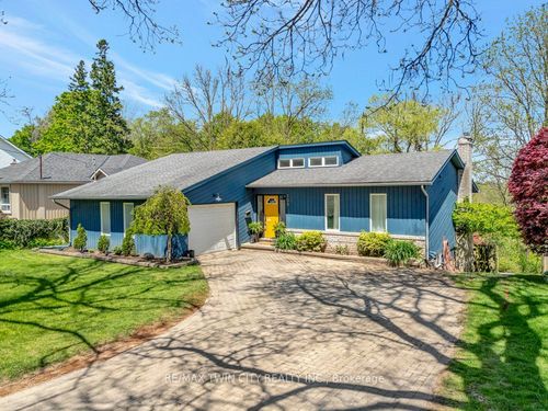 108 Blenheim Rd, Cambridge, ON, N1S1G1 | Card Image