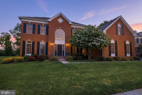 3 Delaney Dr, Newtown, PA, 18940-4228 | Card Image