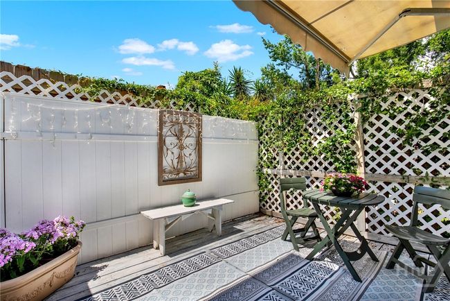 535 E Gordon St, Townhouse with 2 bedrooms, 2 bathrooms and null parking in savannah GA | Image 27
