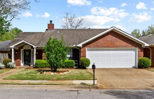 2018 Fox Ridge Rd, Tuscaloosa, AL, 35406-3052 | Card Image