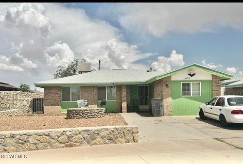 6696 Tiger Eye Dr, El Paso, TX, 79924-1658 | Card Image