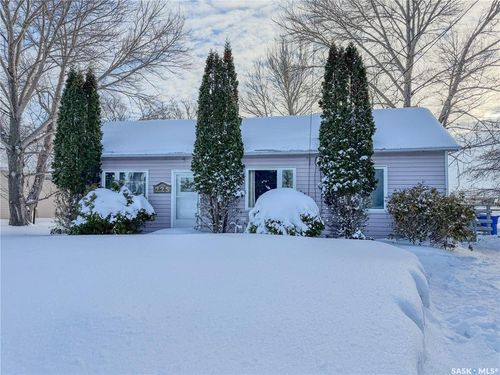 225 Vincent Avenue W, Churchbridge, SK, S0A0M0 | Card Image