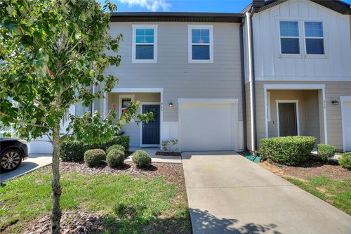 943 Grandin St, Davenport, FL, 33837-8764 | Card Image