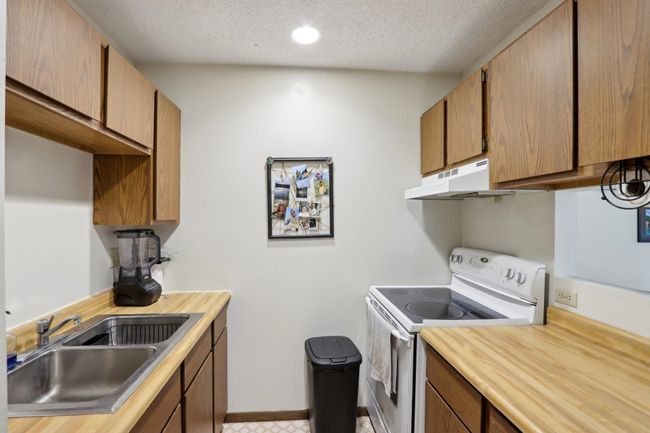 12 Cedar Trl, Condo with 2 bedrooms, 2 bathrooms and null parking in Wisconsin Dells WI | Image 12