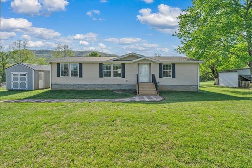 3767 Bandy Rd, Roanoke, VA, 24014-7215 | Card Image