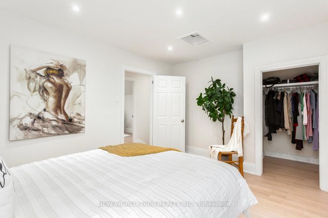 8071 Kipling Ave, House other with 4 bedrooms, 2 bathrooms and 6 parking in Woodbridge ON | Image 29
