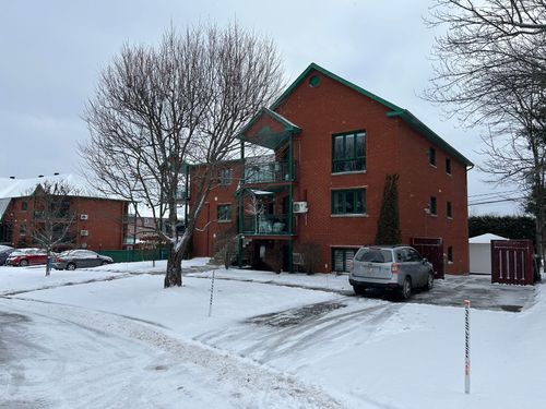 874 Rue Jovette-Bernier, Sherbrooke, QC, J1J4L1 | Card Image