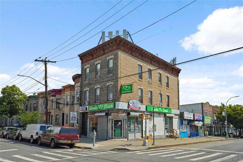 167 Forbell St, Brooklyn, NY, 11208-3008 | Card Image