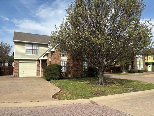 500 Button Willow Ct, Irving, TX, 75063-6718 | Card Image