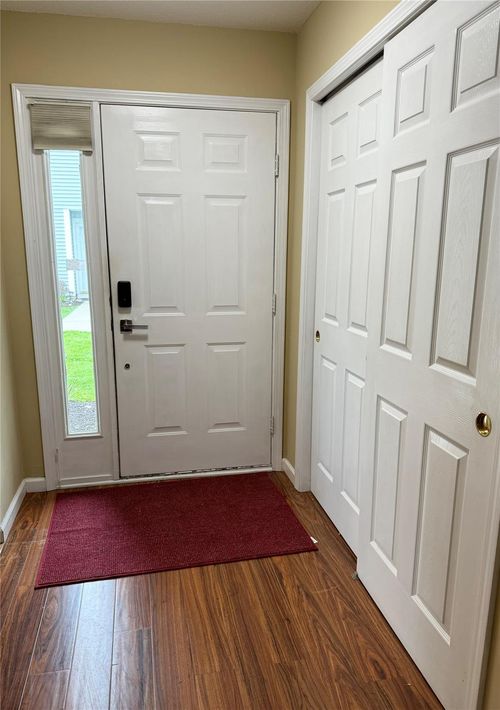 18 Evergreen Way, Pawling, NY, 12564-1329 | Card Image