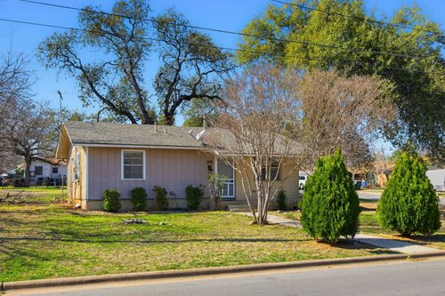 202 Forest St, Georgetown, TX, 78626-4956 | Card Image