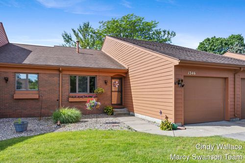 1346 Bent Tree Dr, Hudsonville, MI, 49426-9452 | Card Image