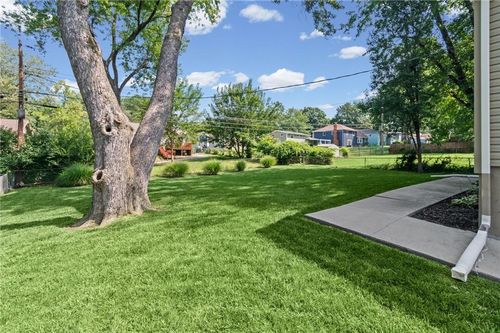 1108 Ne 52nd Terrace, Kansas City, MO, 64118 | Card Image