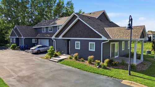 22352 Lilac Way, Forest Lake, MN, 55025-5108 | Card Image