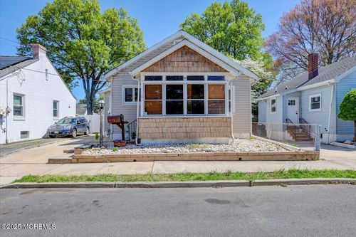 58 Arbor Ave, Hamilton, NJ, 08619-3902 | Card Image