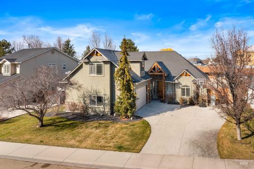 16947 N Thurgood Loop, Nampa, ID, 83687-9164 | Card Image