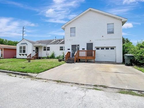 5311 Perry Ave, Galveston, TX, 77551-4776 | Card Image