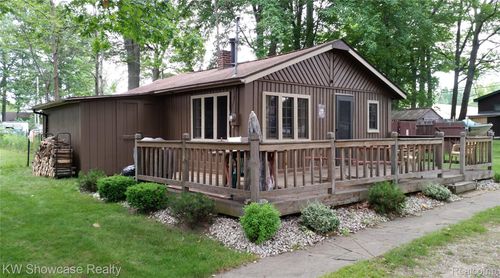 7-3974 W Houghton Lake Dr, Houghton Lake, MI, 48629-9208 | Card Image