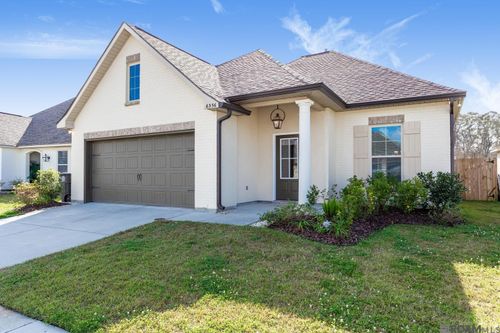 6356 Lake Edge Dr, Baton Rouge, LA, 70820-5338 | Card Image