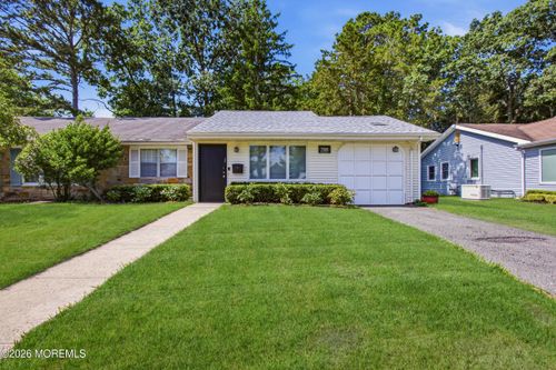 78B Camelia Ct, Lakewood, NJ, 08701-2485 | Card Image