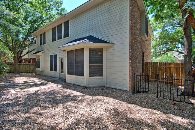 2423 Falcon Dr, House other with 3 bedrooms, 3 bathrooms and 4 parking in Round Rock TX | Image 30