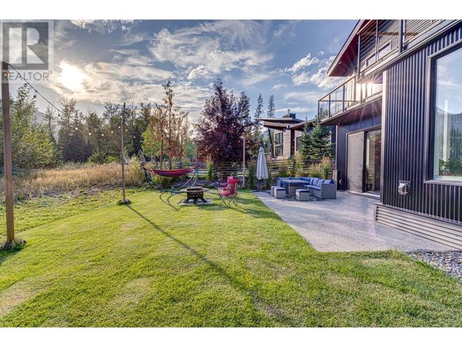 4 Sunset Lane, House other with 6 bedrooms, 6 bathrooms and 3 parking in Fernie BC | Image 35