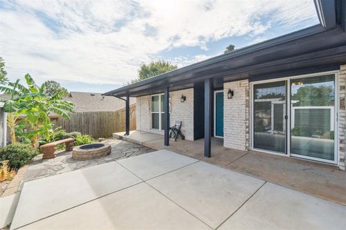 3812 Ne 140th Terrace Cir, Edmond, OK, 73013-7219 | Card Image