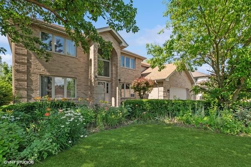 7847 Marquette Dr S, Tinley Park, IL, 60477-4560 | Card Image