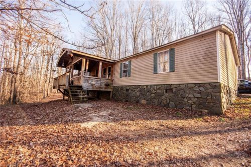 338 Piney Grove Rd, Harmony, NC, 28634-9014 | Card Image