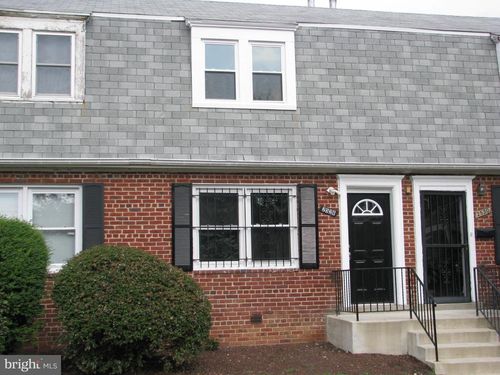 2528 Iverson St, TEMPLE HILLS, MD, 20748-3106 | Card Image