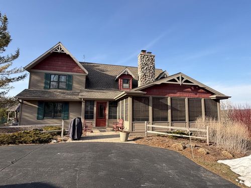 21160 Mueller Road, SCHLESWIG, WI, 53042 | Card Image