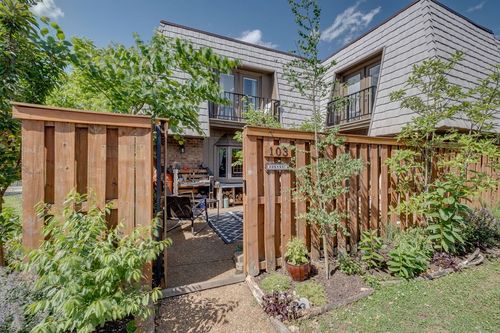 103 Cedarwood Ln, Madison, TN, 37115-2745 | Card Image