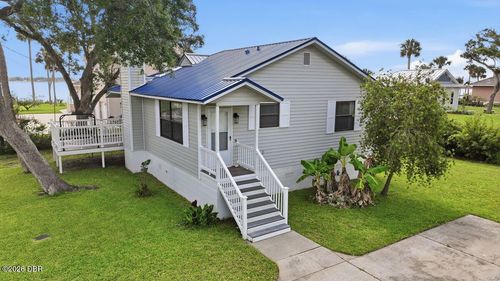 105 Mcdonald St, South Daytona, FL, 32119-3001 | Card Image